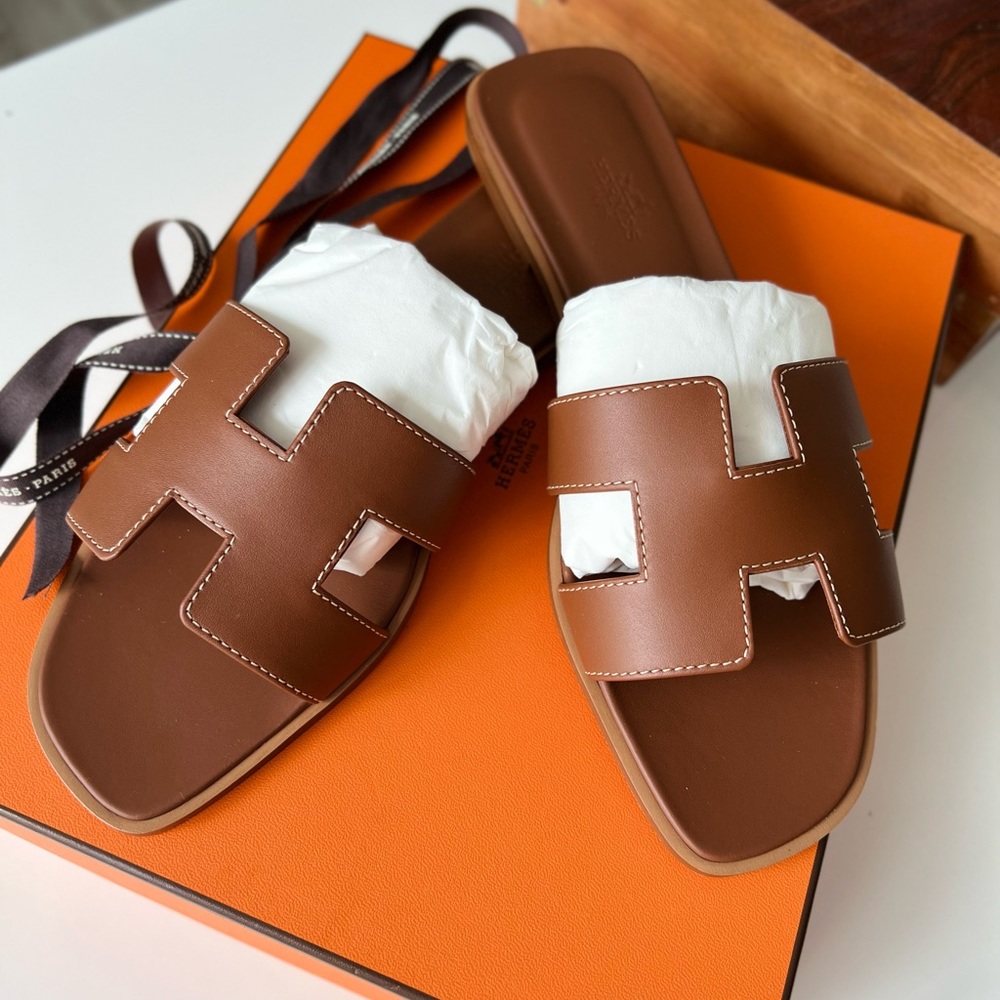 Oran sandal Gold color SOLD
